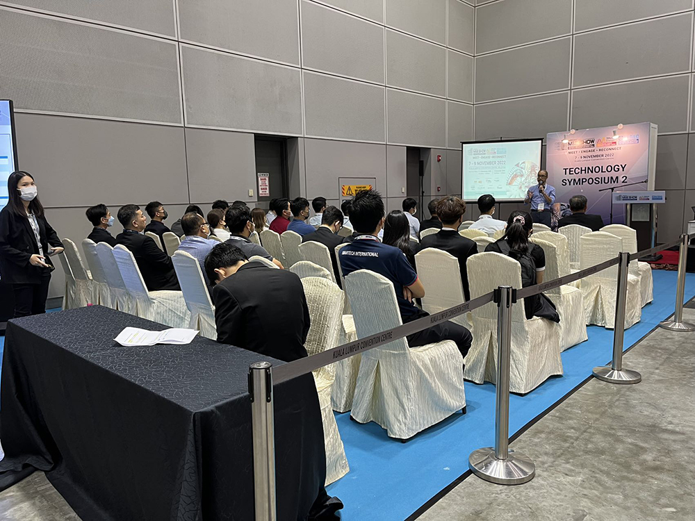 展會現場做精彩分享